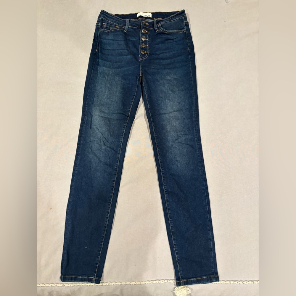 Button Up Jeans